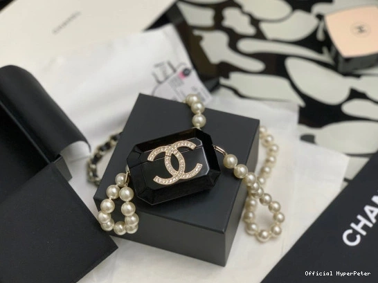 HyperPeter PRO AIRPODS NECKLACE CASE CHANEL 0717